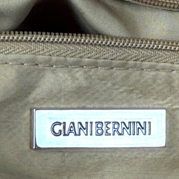 Giani Bernini Pebble Crossbody Bag Wine Tripple Zip Multi Pocket Adjustable Purs - Picture 7 of 14